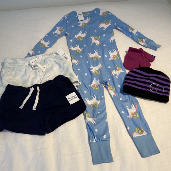 NWT Old Navy bundle for 3 years old little kid - Picture 2 of 16